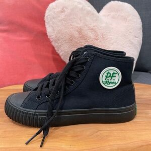 P.F. FLYERS Classic Black Canvas Shoes Rubber Patch Size Women's 7 / Men's 5.5